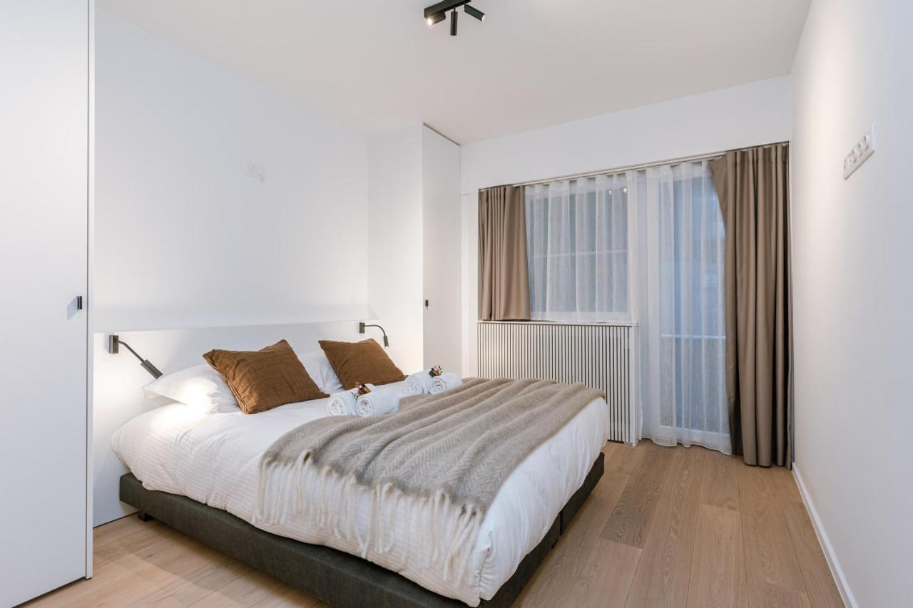 Modern And Spacious Design Nearby The
