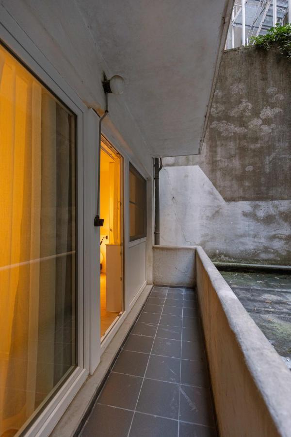 Appartement Modern And Spacious Design Nearby The *